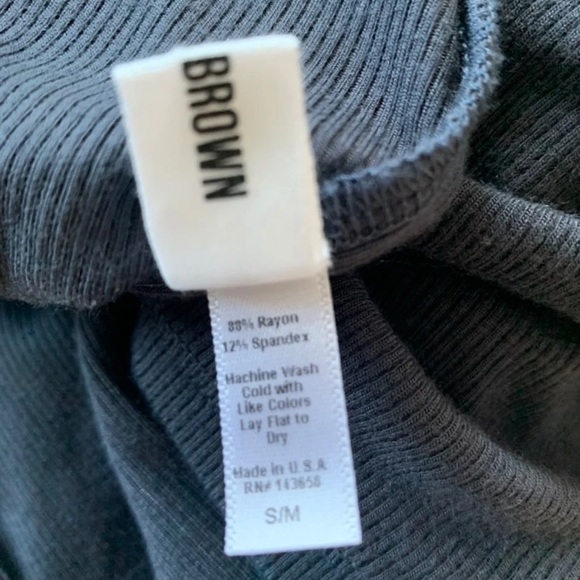 Joah brown Invisible zip long sleeve - Picture 8 of 8